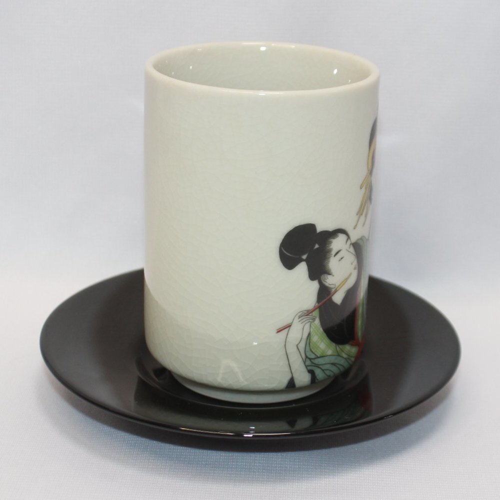 Vintage Japanese Tea Cup and Saucer - Picture 4 of 9